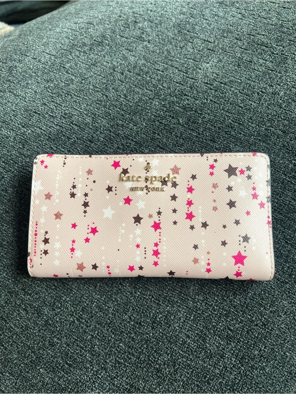 Kate Spade New York Large Slim Bifold Wallet in Twinkle Print